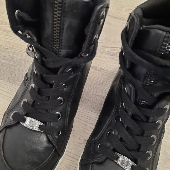 G by Guess High Top Sneakers - Picture 2 of 4